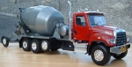 Freightliner Red/Gray